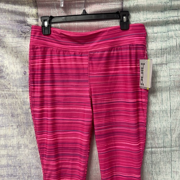 - Brand new Woman’s Hind  Athletic Capri leggings. Size Large - Picture 2 of 13